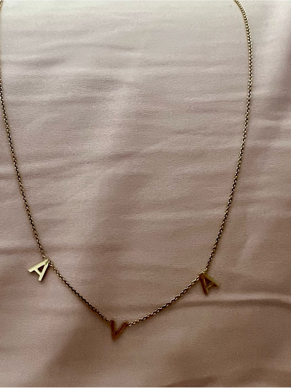BYCHARI Large Spaced A V A Necklace in 14k Yellow Gold